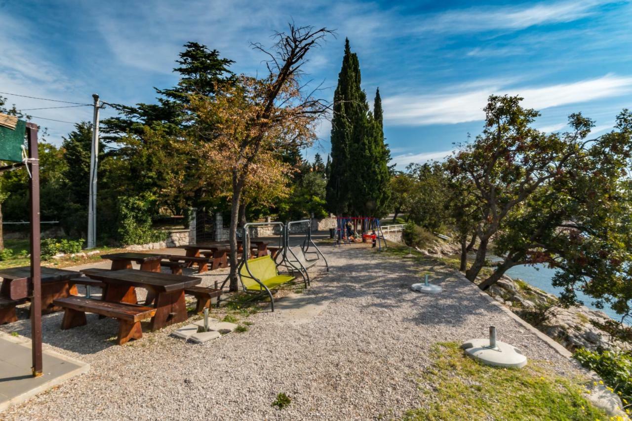 Apartmani "Ostro" Crikvenica Kraljevica Dış mekan fotoğraf