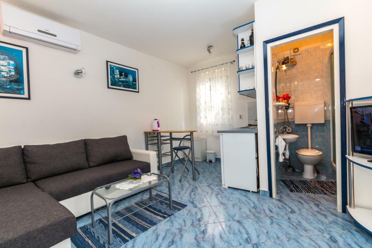 Apartmani "Ostro" Crikvenica Kraljevica Dış mekan fotoğraf